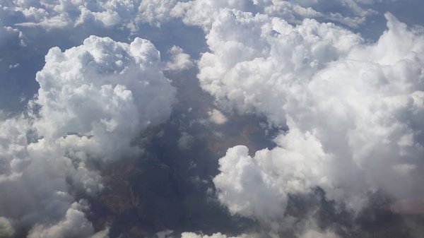 Виды из самолета. Облака