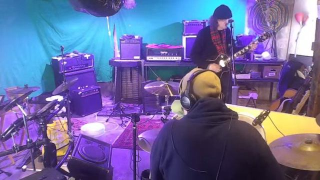 basement dweller Sessions W/ Castle Jam Live Music Matters, @ The Castle jr. смотреть онлайн