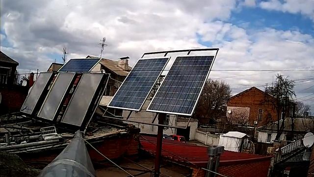 Поворот солнечных панелей за день. Timelapse. смотреть онлайн