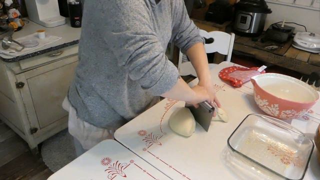 SOURDOUGH DINNER ROLLS || Thanksgiving Series смотреть онлайн