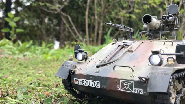 1/16 RC Wiesel 1A1 - Takom kit RC conversion - bush running trials смотреть онлайн