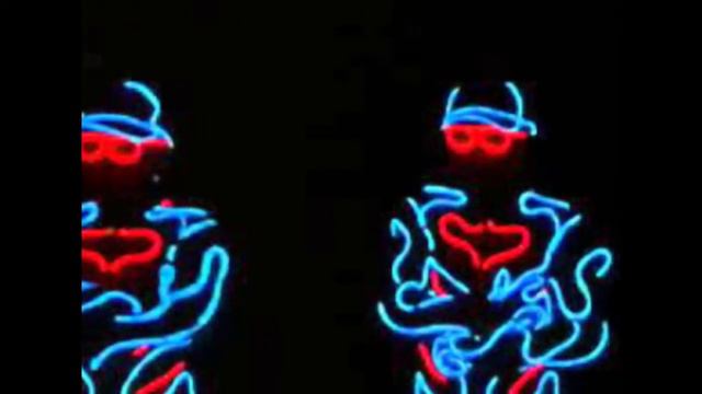 It's Lit Fashion Show Commercial смотреть онлайн