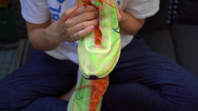 Обзор кроссовок для бега Nike Zoom Fly 3 смотреть онлайн