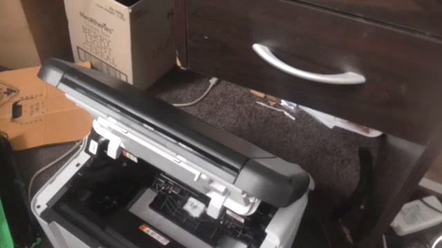 How To Replace The Toner Cartridge On The Brother HL 1210W Laser Printer смотреть онлайн