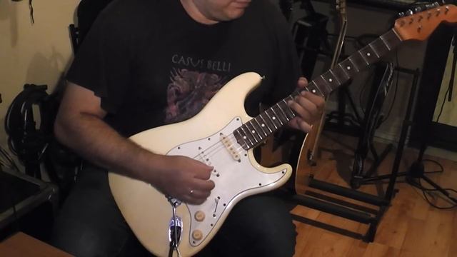 Fender Yngwie J.Malmsteen 1993 USA Pre-owned by Yngwie till 1996 смотреть онлайн