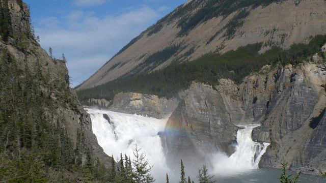 Nahanni National Park Reserve | Wikipedia audio article смотреть онлайн