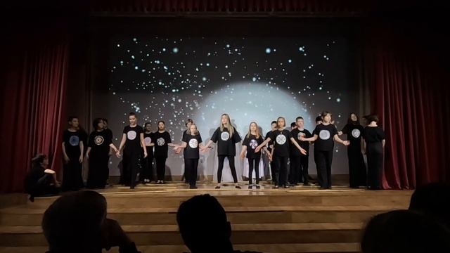 2023.04.09 Фестиваль. 5Б. Странный сон + фото. Лицей 130, Новосибирск смотреть онлайн