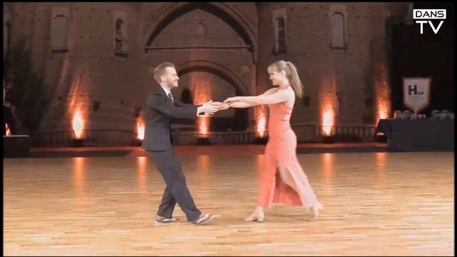 World Cup 1st Place Helsingborg 2018 - Sondre Olsen-Bye & Tanya Georgiievska смотреть онлайн