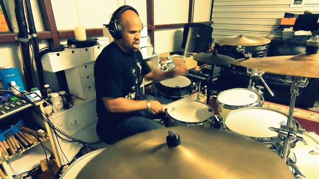 The Pretender - Foo Fighters - Drum Cover by Leirrie смотреть онлайн