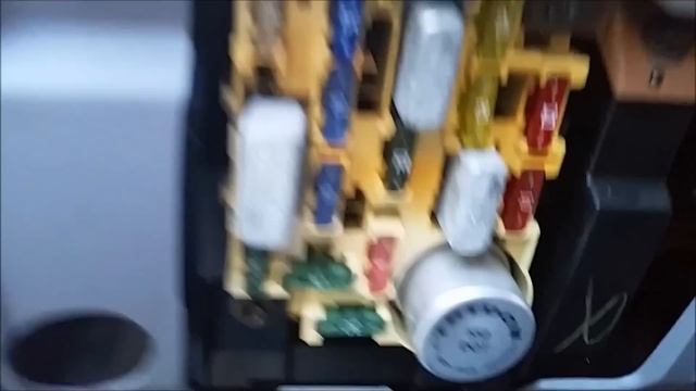 HOW TO CHECK FUSE FOR ODOMETER AND SPEEDOMETER THAT ARE NOT WORKING смотреть онлайн