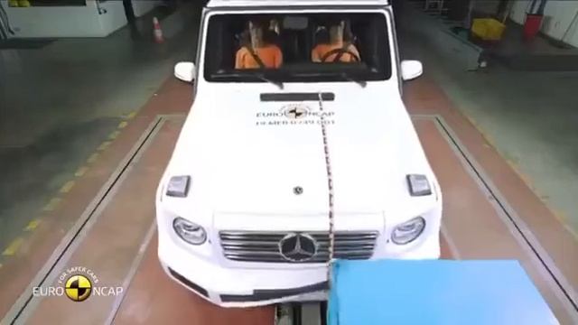 Краш тест Mercedes-Benz G-class смотреть онлайн