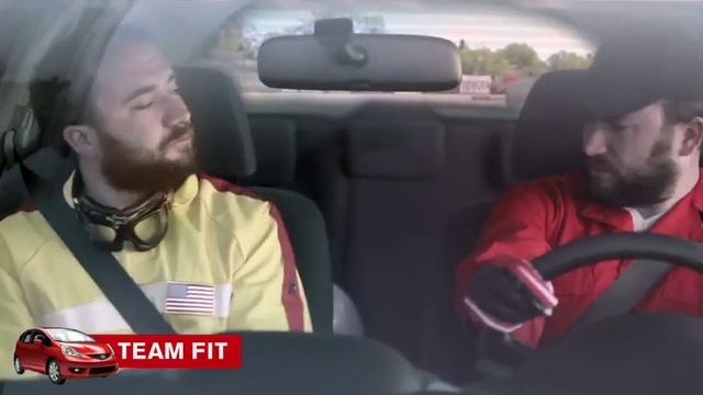 The New Ford Fiesta vs The Honda Jazz (Fit) Mileage Test смотреть онлайн