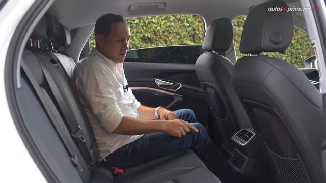 Audi e-tron ? ¡Espectacular por donde se mire! ⚡ Prueba - reseña (4K) смотреть онлайн