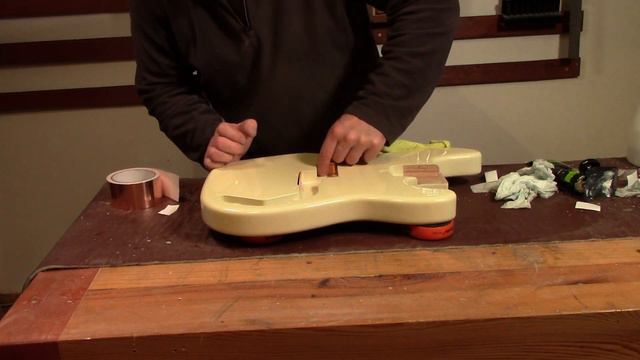 Precision Bass Build Episode 10: Paint polish and wiring. смотреть онлайн