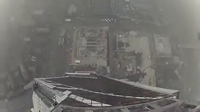 Как залесть на самый высокий кран Европы смотреть онлайн