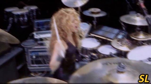 Shakira - Can't Remember To Forget You + Loca/Rabiosa (Live) (El Dorado World Tour) (Legendado) смотреть онлайн
