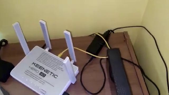 Keenetic Hero 4G (KN-2310) под SIMку с модемом