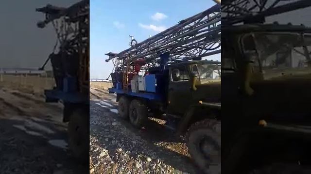 Выезд буровой техники на объект смотреть онлайн