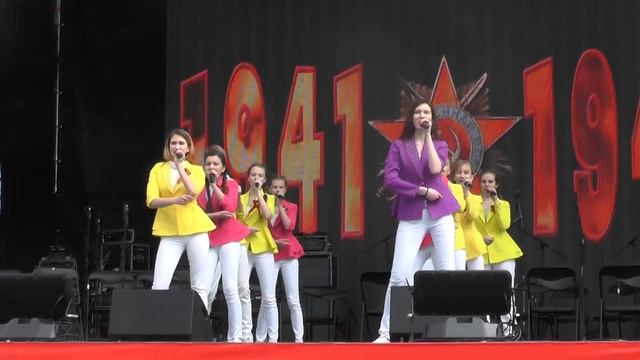 Шоу-группа "Соловушка" - Мы - твоё будущее, Россия смотреть онлайн