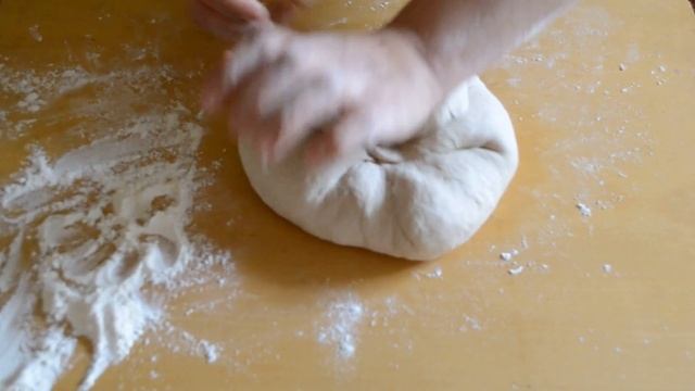 Формовка круглого хлеба