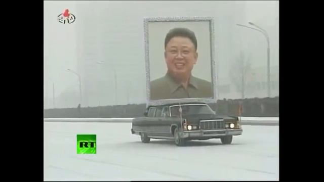 I put ХРЮШЕНЬКИНЫ САПОГИ over Kim Jong Il's funeral смотреть онлайн