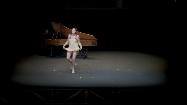 I burn, my brain consumes to ashes. John Eccles. смотреть онлайн