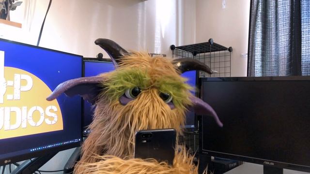 The Oracle Ep 5 -- Gus? | Puppet Series | Video Game Show | Marketing смотреть онлайн