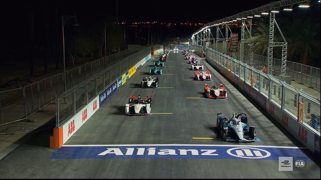 The Start Of A New Era | Episode 1, Formula E Unplugged смотреть онлайн