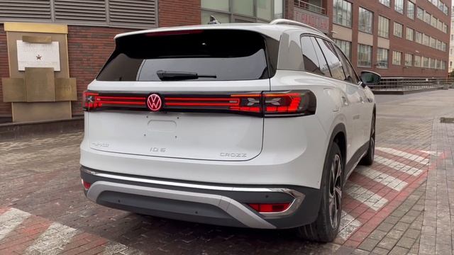 Volkswagen ID.6 Crozz, 2022 смотреть онлайн