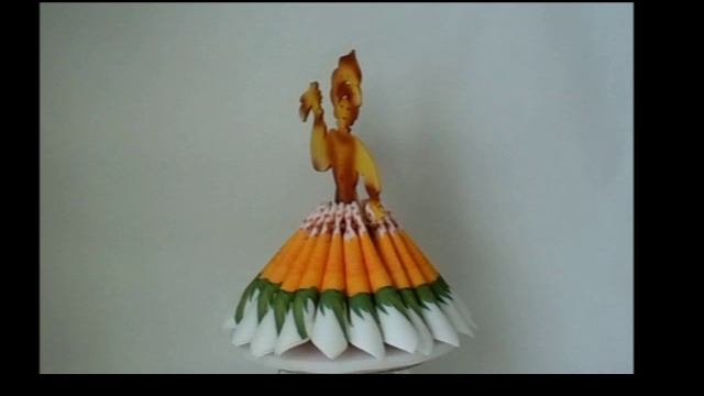 Резьба по дереву салфетница