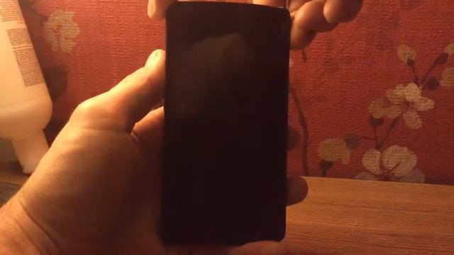 Nexus 5 дергается экран. Twitches screen смотреть онлайн