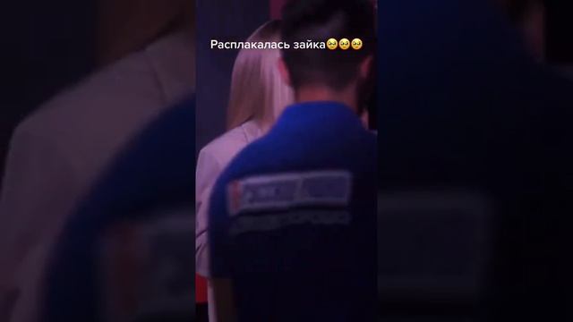 Асти расплакалась, когда пела трек о себе смотреть онлайн