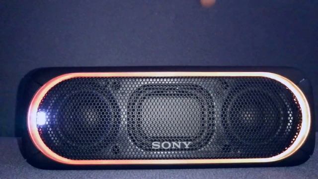 Sony SRS-XB30 ➤ Bass Test ➤ ( Binaural Recording ) ➤ USE HEADPHONES ➤ STEREO EFFECT !!! смотреть онлайн