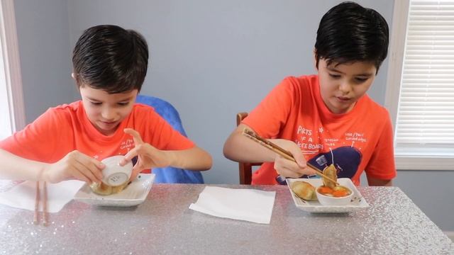 Korean Dumplings with Sweet and Sour Sauce (탕수만두, TangSu ManDu) | Aeri's Kitchen смотреть онлайн