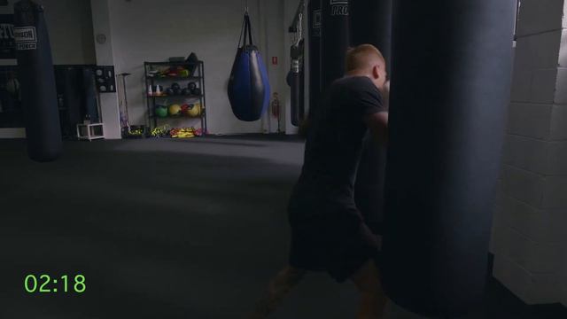 PRO Boxing Training Tabata Bag Workout - Build a Strong Engine! смотреть онлайн