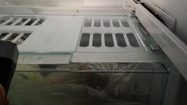 Низкое качество холодильника MIELE. Вы будете неприятно удивлены "хваленым" немецким качеством смотреть онлайн
