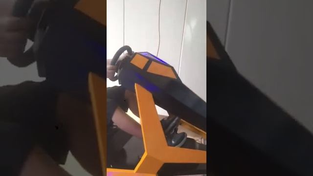 Racing game machine simulator 3 dof