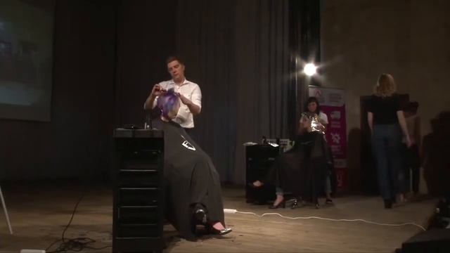 Евгений Уваров в Новосибирске смотреть онлайн