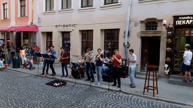 Lviv (Ukraine) in the Summer 2017, Street Musicians смотреть онлайн