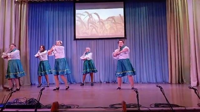 фестиваль Рождённые в СССР. Пучеж 16.11.2023. Танец Твои глаза смотреть онлайн