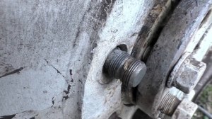 Как открутить гайку с сорванной резьбой 3 эффективный способ