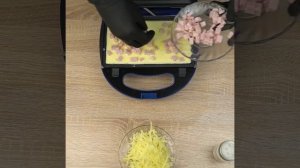 Можно ли приготовить омлет в сэндвичнице? Смотрим в видео!