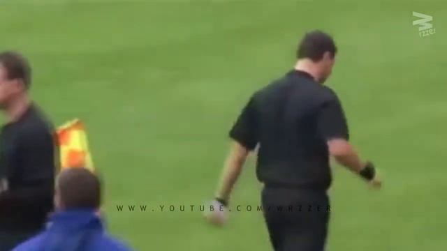 ФУТБОЛИСТЫ VS СУДЬИ САМЫЕ КРУТЫЕ ДРАКИ смотреть онлайн