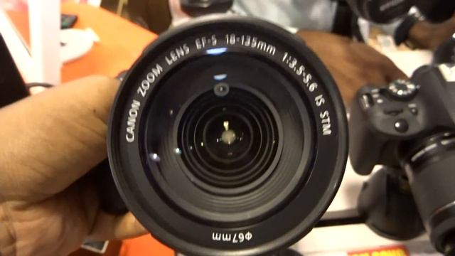 Canon EOS 700D DSLR Camera смотреть онлайн