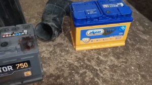 Купил новенький аккумулятор akoM на газель Нэкст, не так-то просто его заменить ?