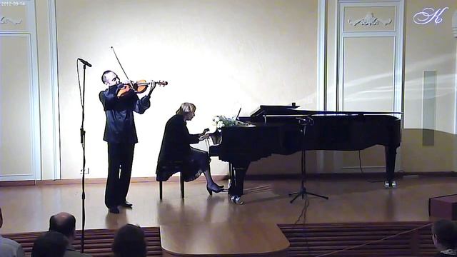 E Grieg, Anitra's dance / Э. Григ "Пер Гюнт" Танец Анитры, исп. Дмитрий Берлизов смотреть онлайн