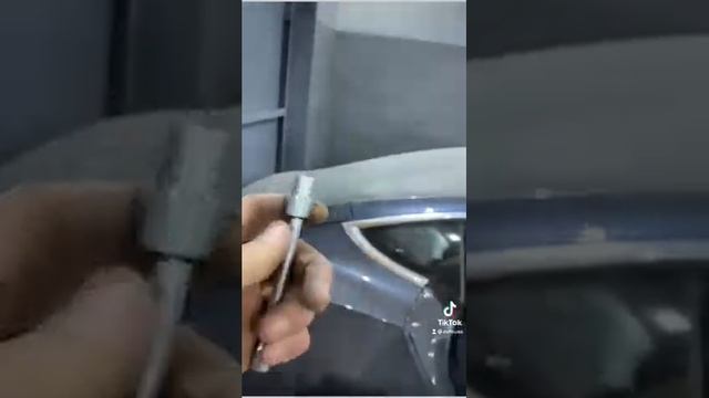 Не едет и не заряжается Tesla Model3 после  ДТП?! Меняем пиропатрон тяговой батареи.