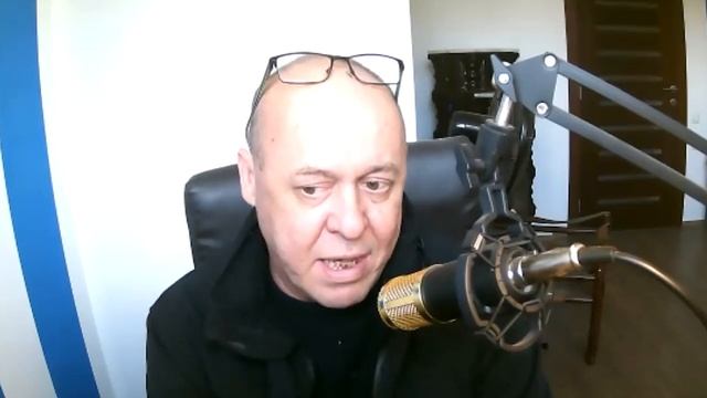 KUVASZ LGD DOGS in CANADA! PROs VS CONs? Dogs vs natural predators - what makes LGDs really good? смотреть онлайн