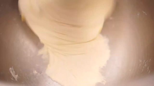 【滋味小食迎戰世界盃 】鹹蛋黃麵包棒 смотреть онлайн