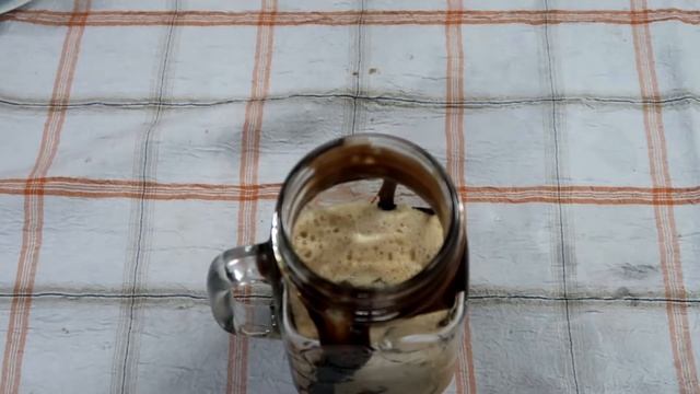 How To Make Starbucks Java Chip Frappuccino At Home | Starbucks Recipes - смотреть онлайн